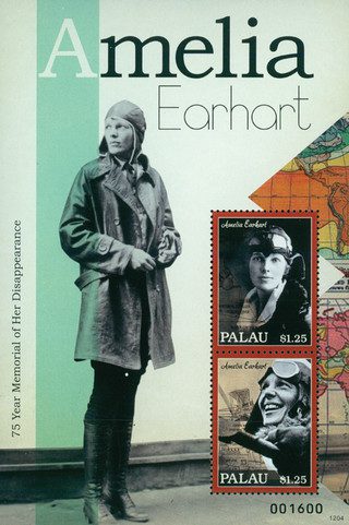 # M11006 - 2012 Palau Amelia Earhart s/s of 2 Mint
