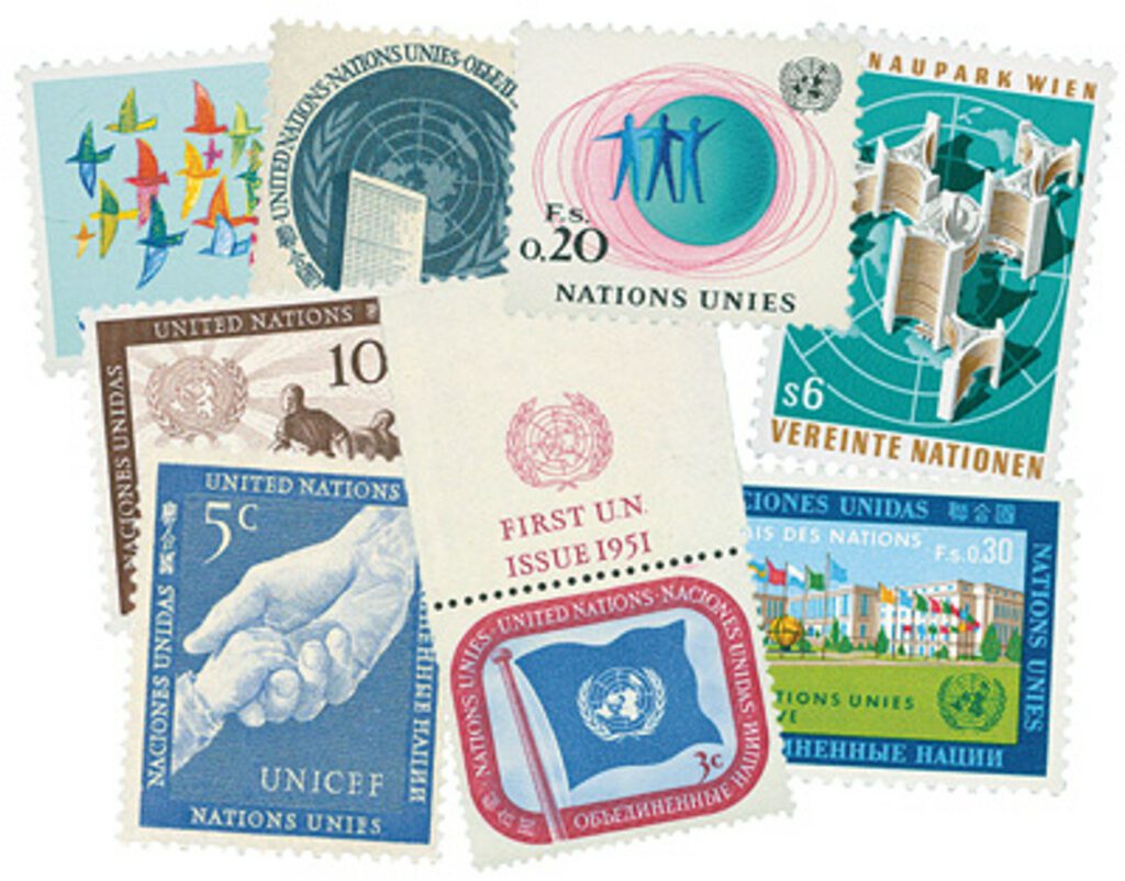 # M9248 - UN First Stamps (NY,Vienna,Geneva)