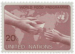 # UN396 - 1983 20c World Food Program